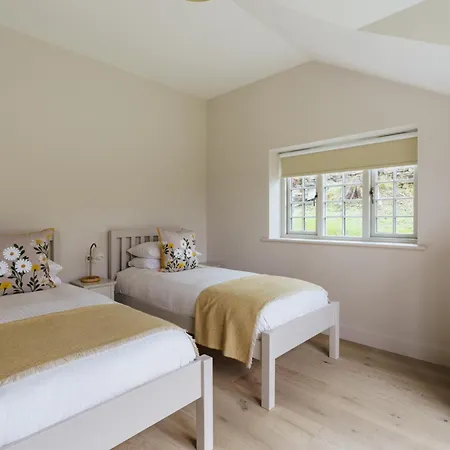 Villa Shepherds Rock And Gilpin Winster