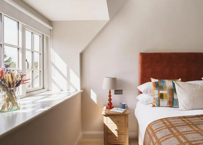 Shepherds Rock And Gilpin *