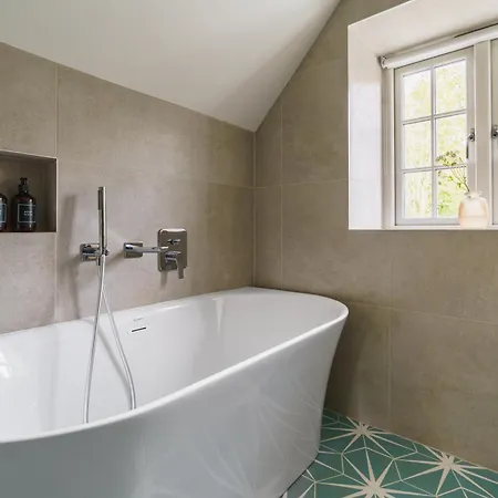 Villa Shepherds Rock And Gilpin Winster (Cumbria)